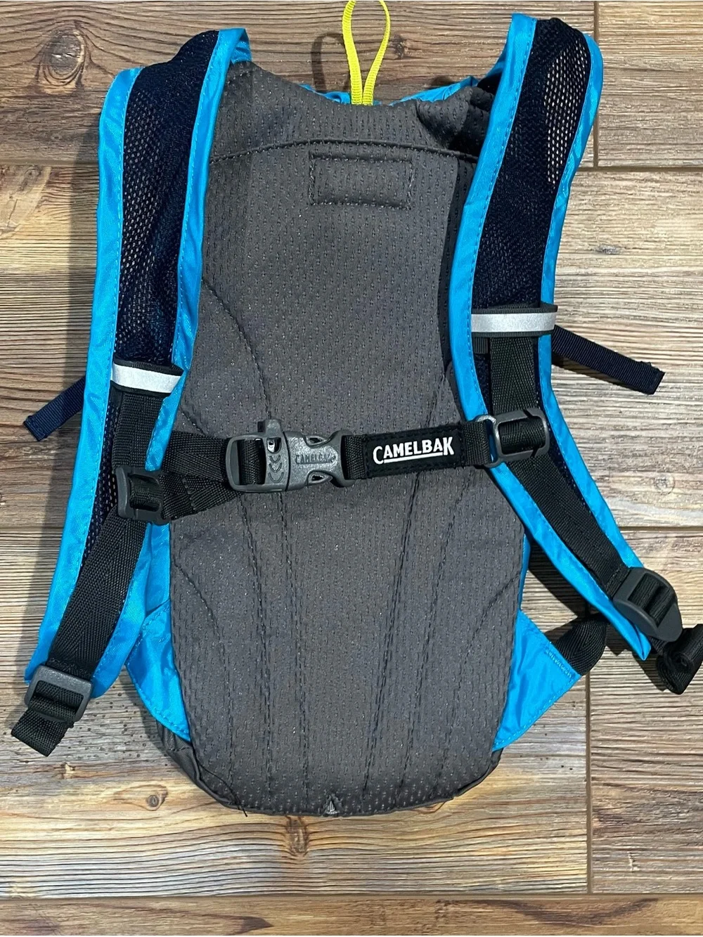 CAMELBAK Mini Mule Kids Hiking Backpack Bright Blue Small Camping Daypack